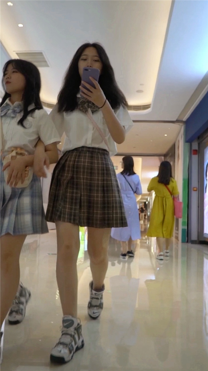 2022年4月樱之舞最新街拍美女视频[25G]