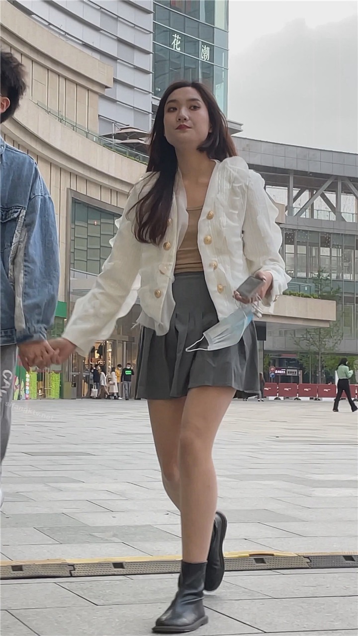 2023年10月KINGK最新街拍美女视频[5.57G]