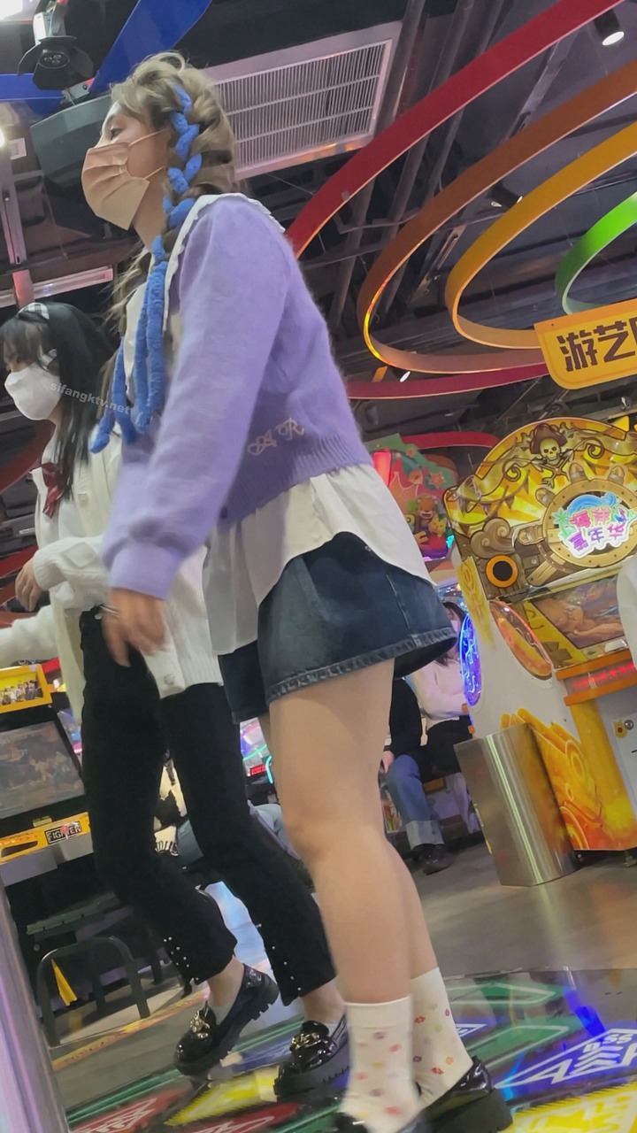 2023年10月KINGK最新街拍美女视频[5.57G]