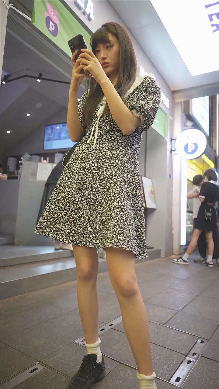2023年10月YZW最新街拍美女视频[24G]