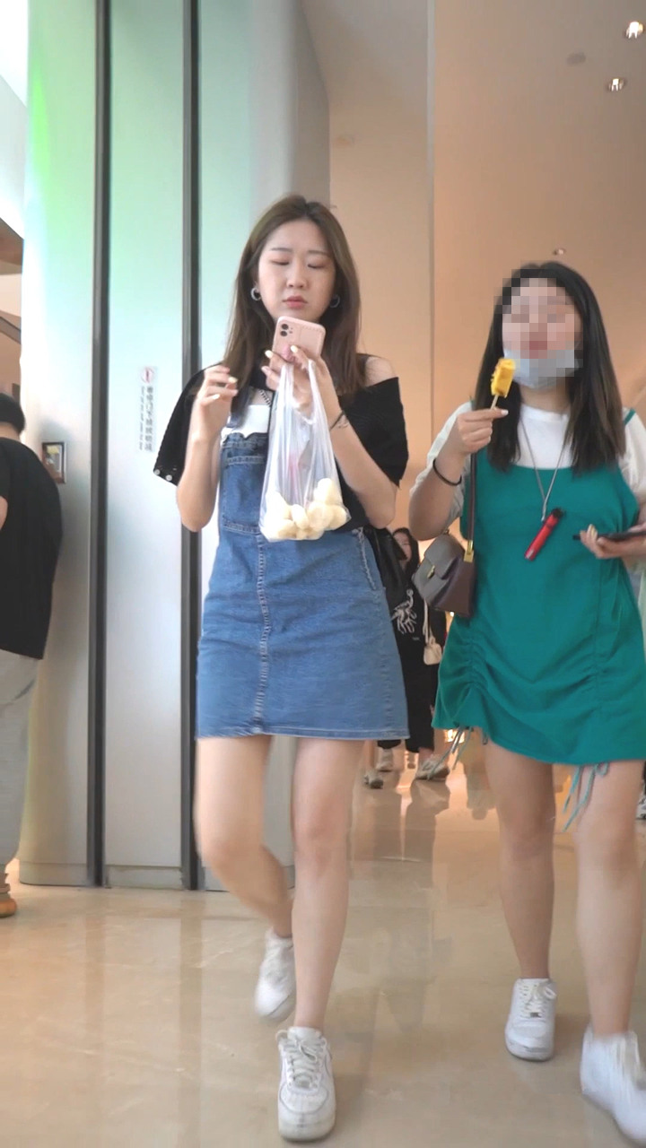2023年11月YZW最新街拍美女视频[18.7G]