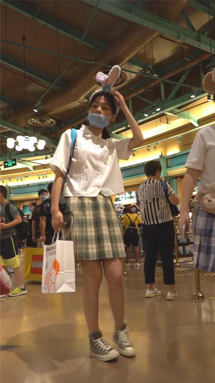 2023年11月YZW最新街拍美女视频[18.7G]