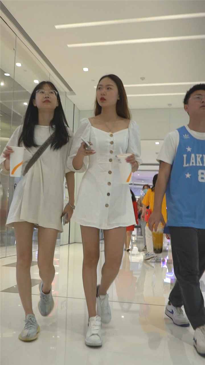 2023年11月YZW最新街拍美女视频[18.7G]