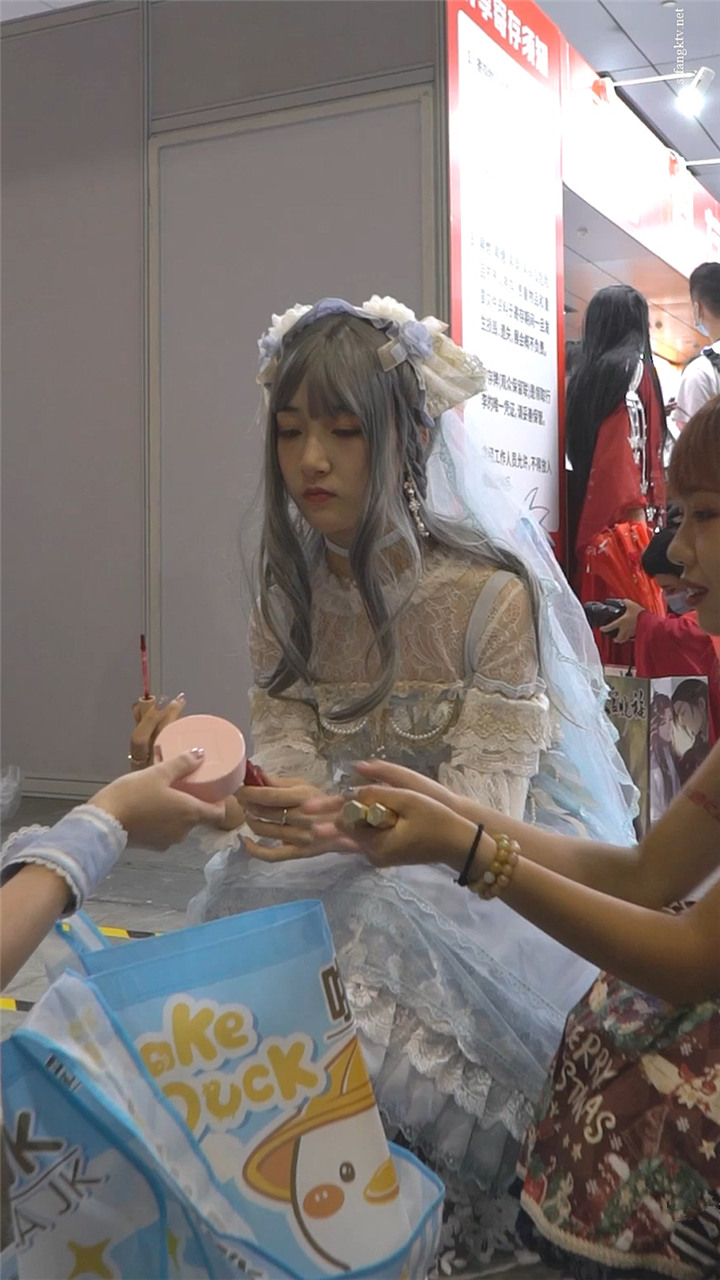 2023年11月YZW最新街拍美女视频[18.7G]