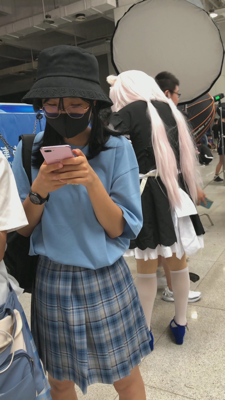 Tian大师街拍美女高清视频[7.25G]