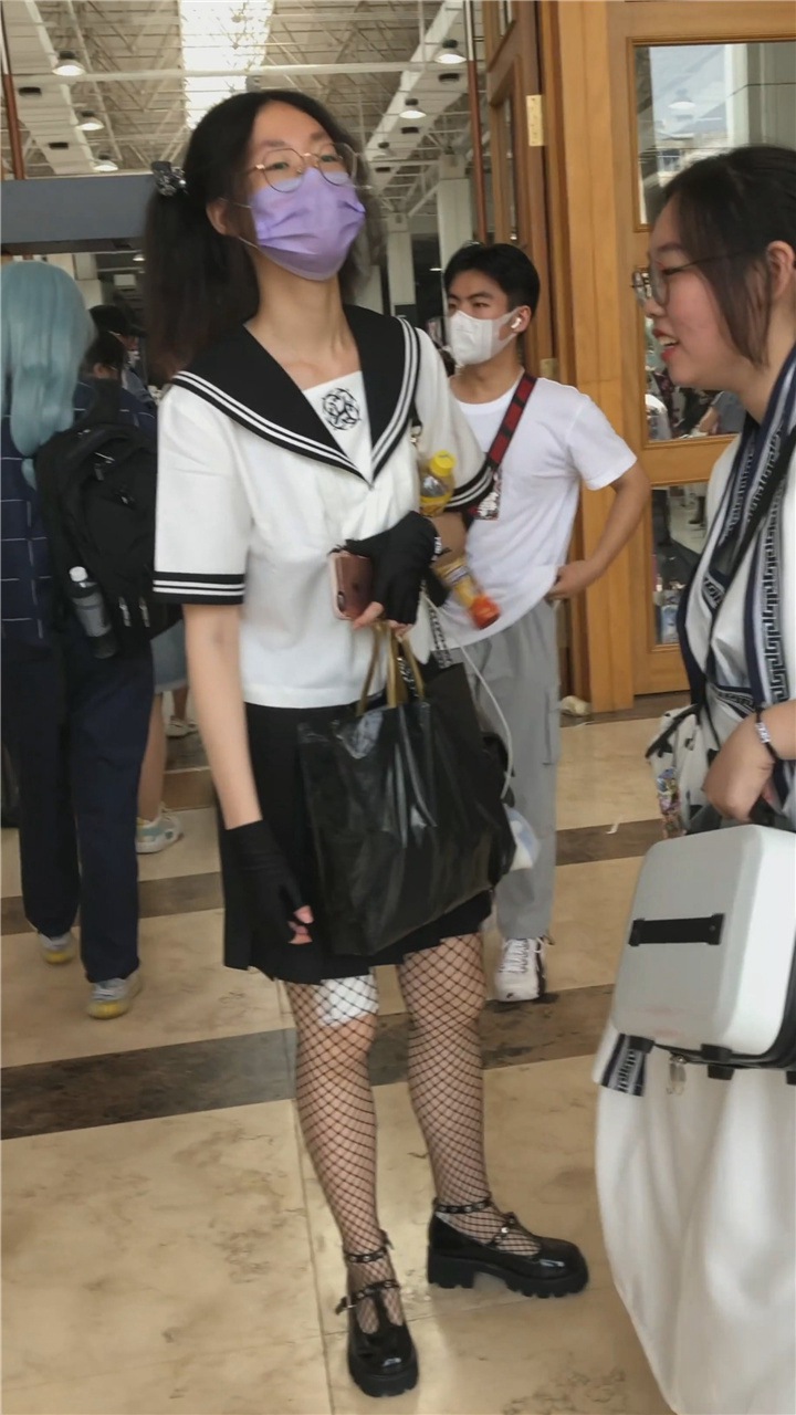 Tian大师街拍美女高清视频[7.25G]