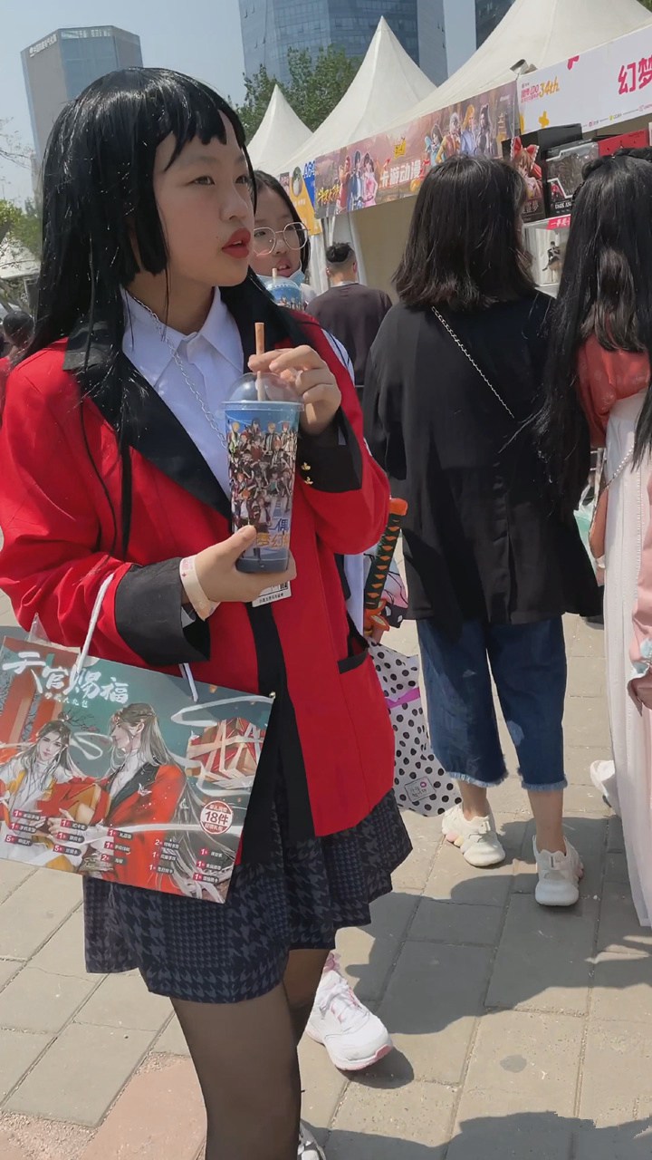 Tian大师街拍美女高清视频[7.25G]