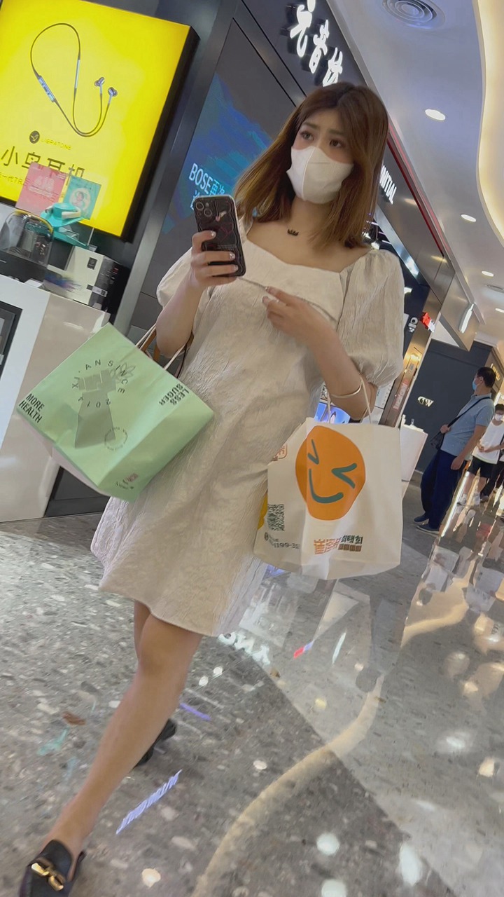 2023年5月KFC最新街拍美女视频[34.5G]