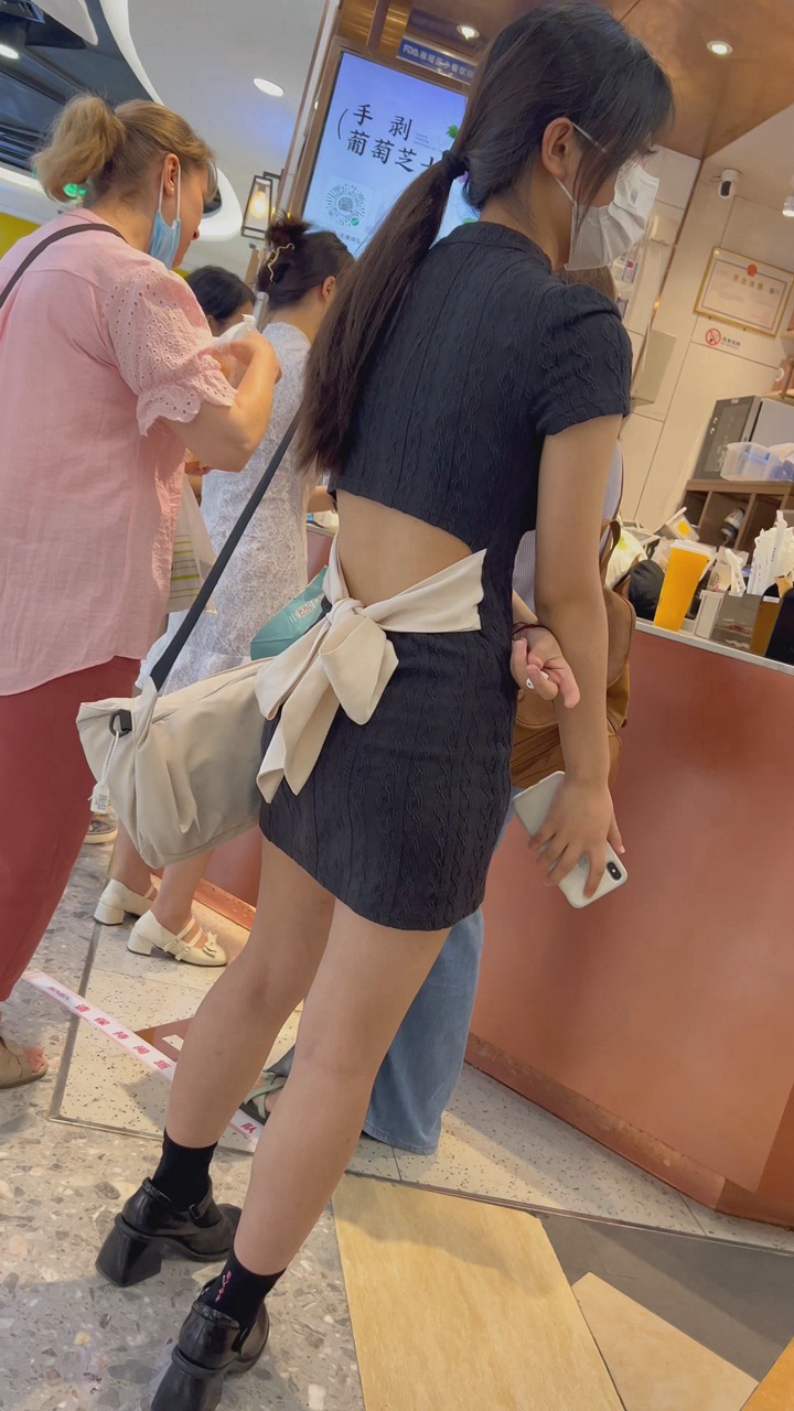 2023年5月KFC最新街拍美女视频[34.5G]