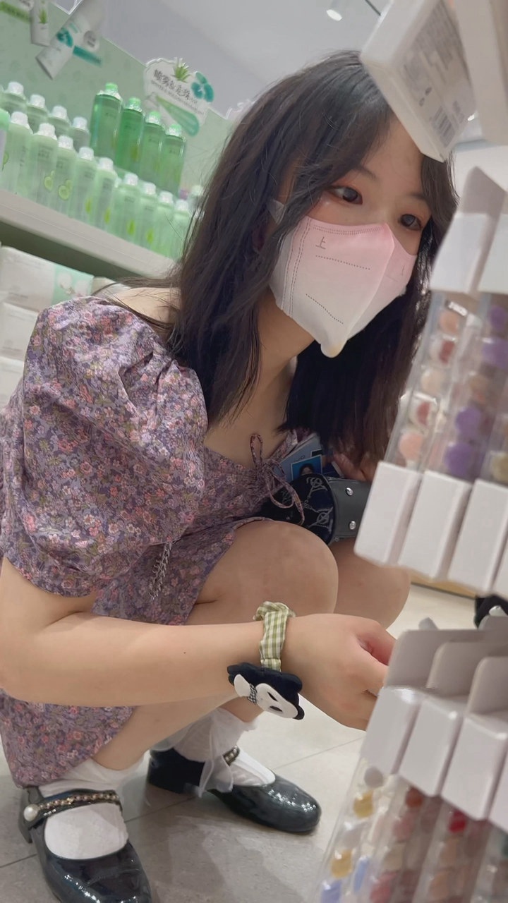 2023年5月KFC最新街拍美女视频[34.5G]
