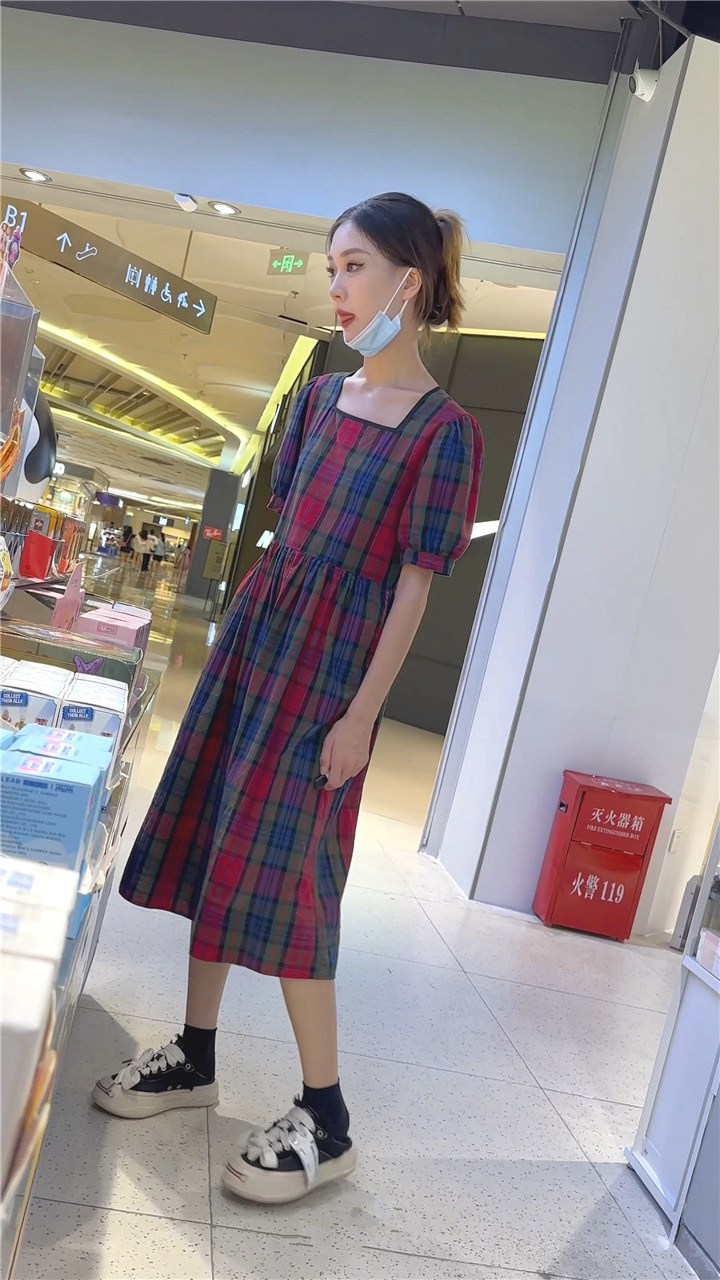 2023年11月KFC最新街拍美女视频[31.9G]