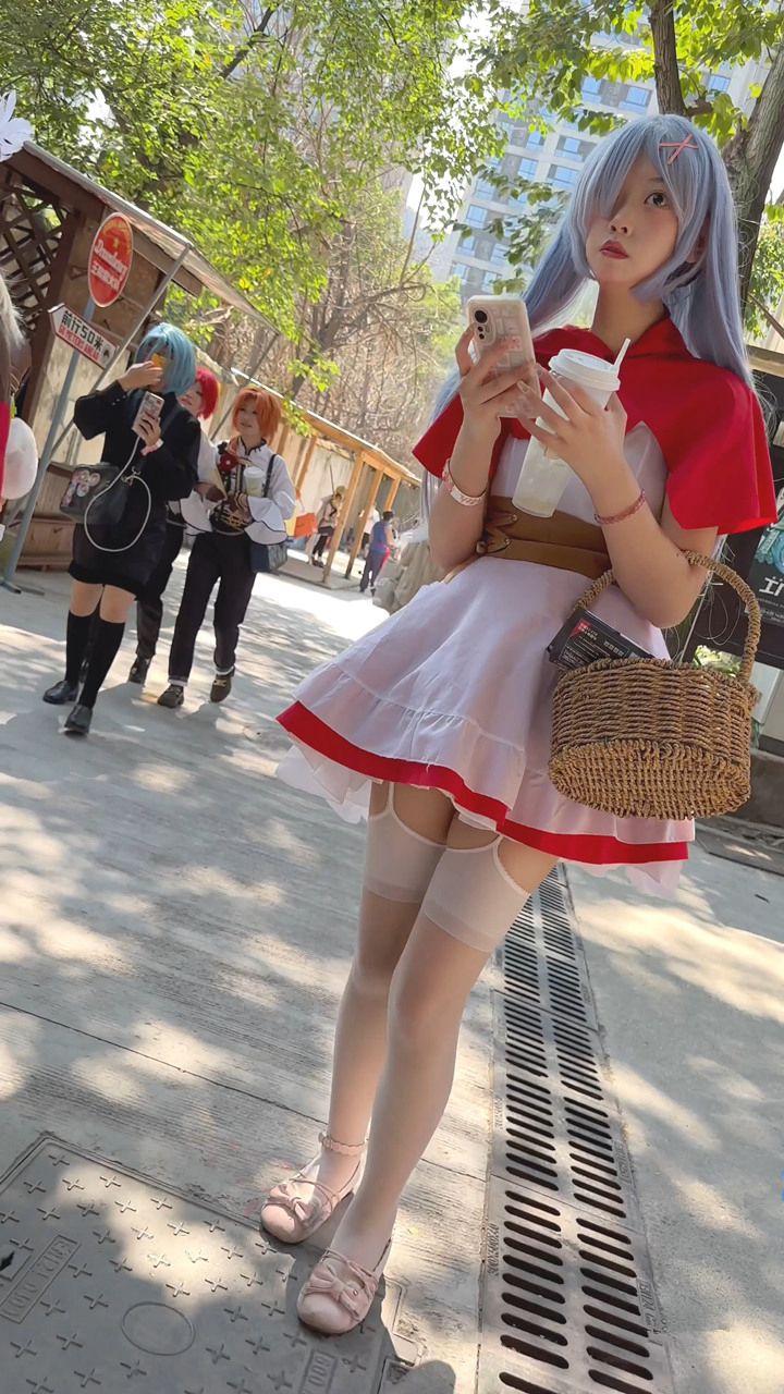 2023年11月KFC最新街拍美女视频[31.9G]
