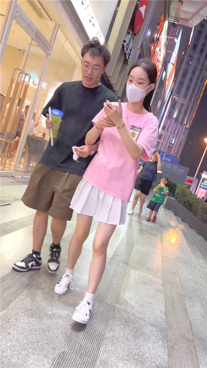 2023年11月KFC最新街拍美女视频[31.9G]
