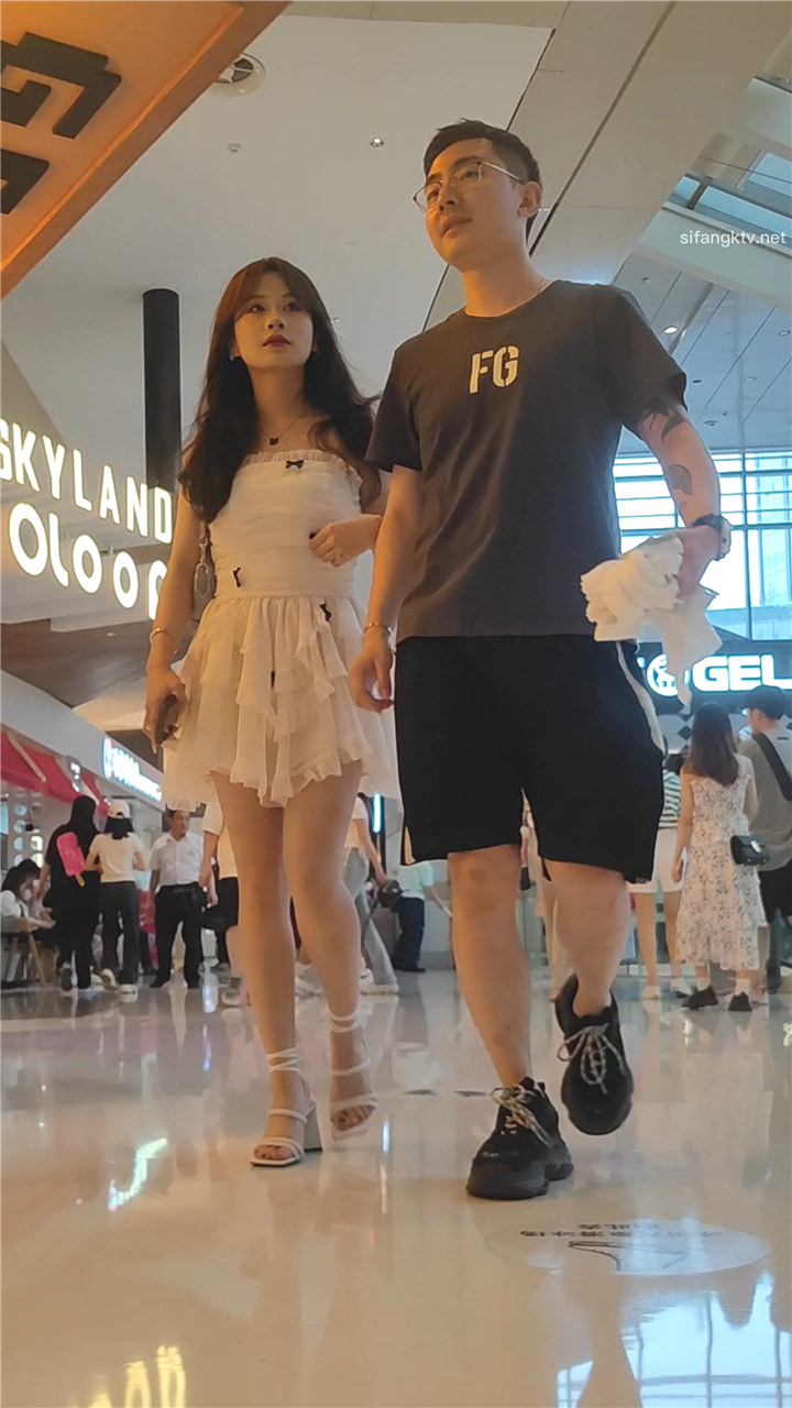 2023年9月XLB最新街拍美女视频[16.1G]