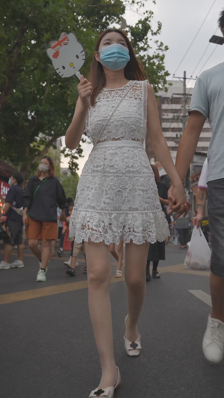 2023年YZW12月banana cat 4K最新街拍美女视频[11.1G]