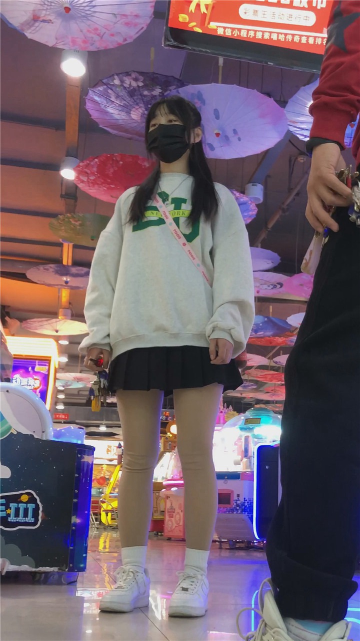 2023年yiche最新街拍美女视频[66.2G]