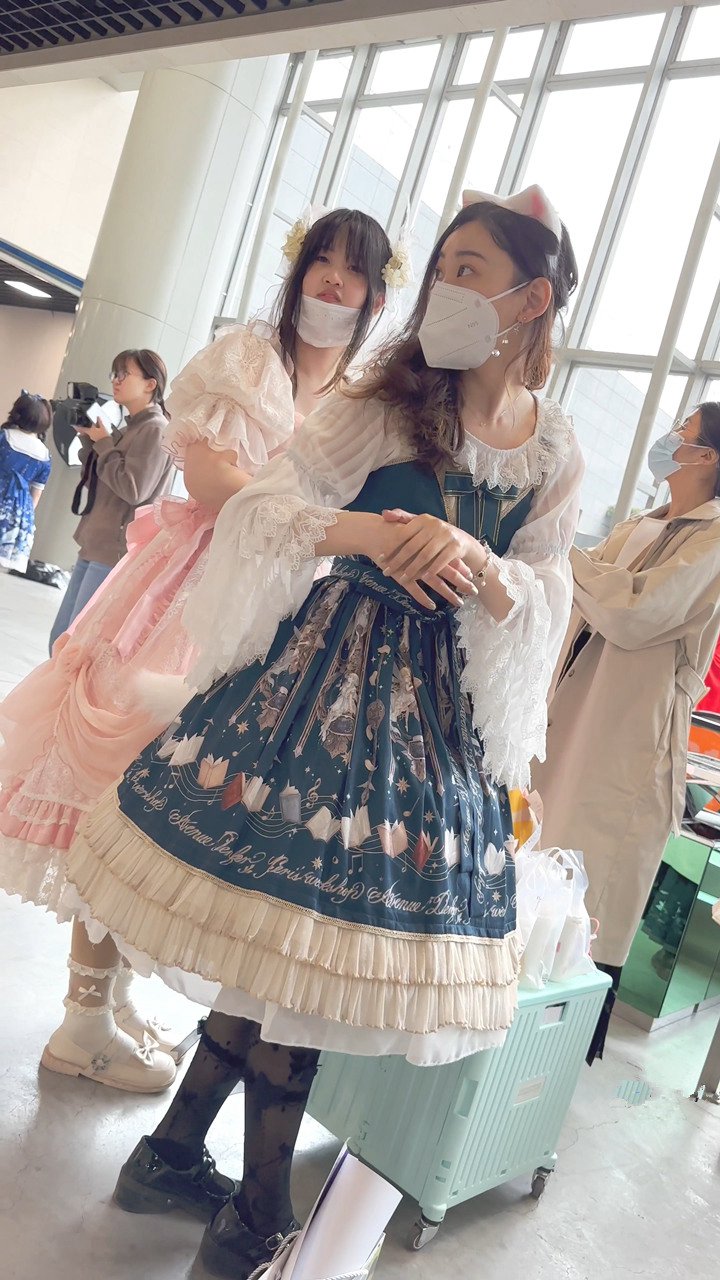 2023年12月KFC最新街拍美女视频[35.4G]