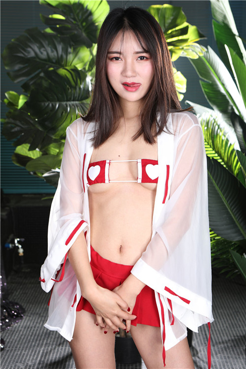国模小爱(746P)[265M/JPG]