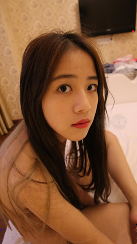 国模洛溪(1223P)[1.18G/JPG]