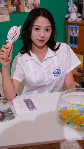 明星相模特1(374P)[4.03G/JPG]