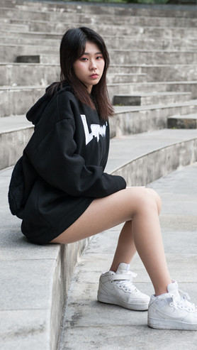 丝足美腿小姐姐(149P)[855M/JPG]