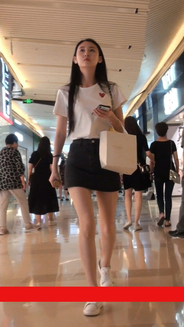 海阔天空街拍美女视频第24季[17.3G]