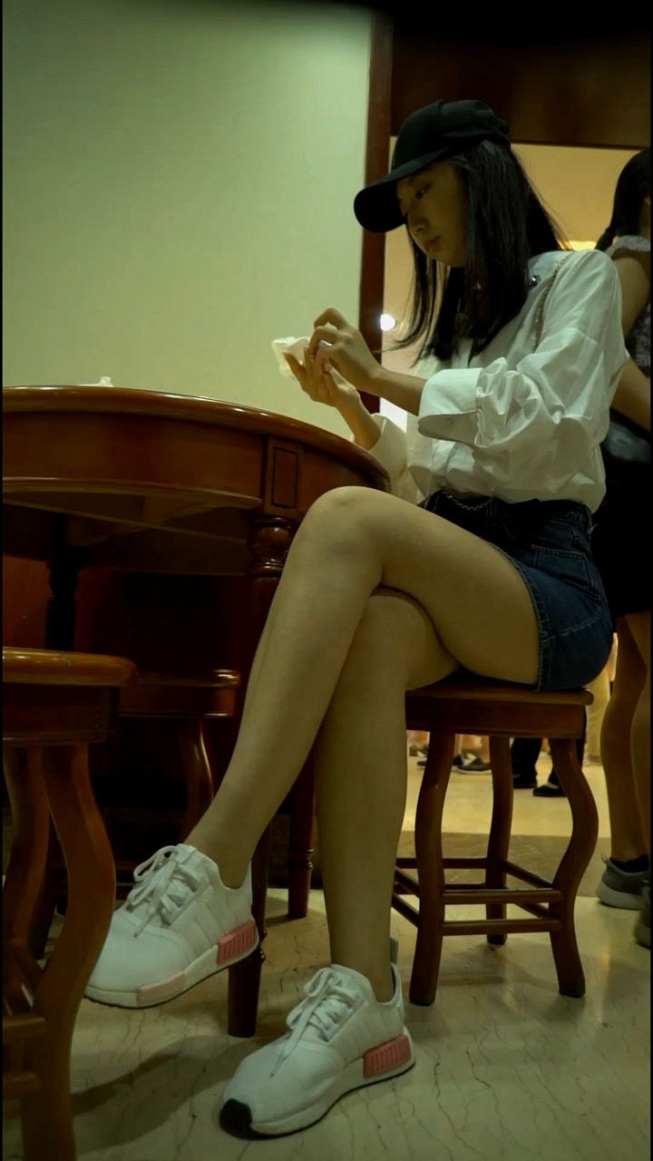 顶点大师街拍美女小姐姐无水印视频[40G]