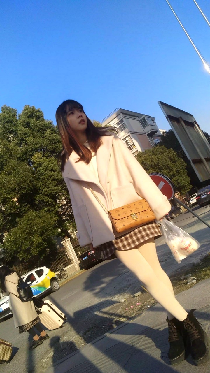 新WZ系列1-17美女视频合集[2.23G]