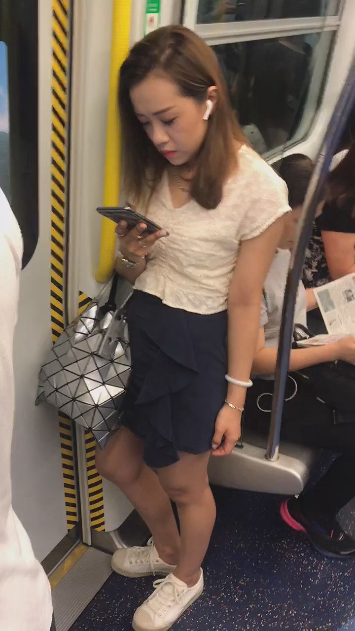 HK街拍美女视频合集[14.5G]
