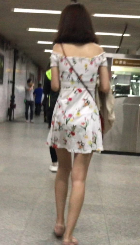和平哥大师街拍美女高清视频合集[2.14G]
