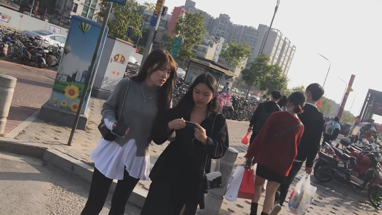 Boge大师商场地铁美女视频闪光灯1-3季[5.49G]