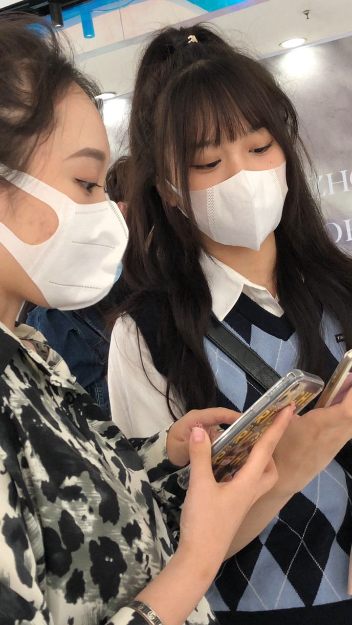 2021年极品街拍美女4K无水印视频[28.3G]