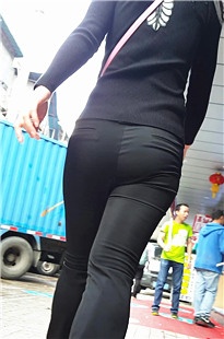 西裤MM逛菜市场[962M/MP4]