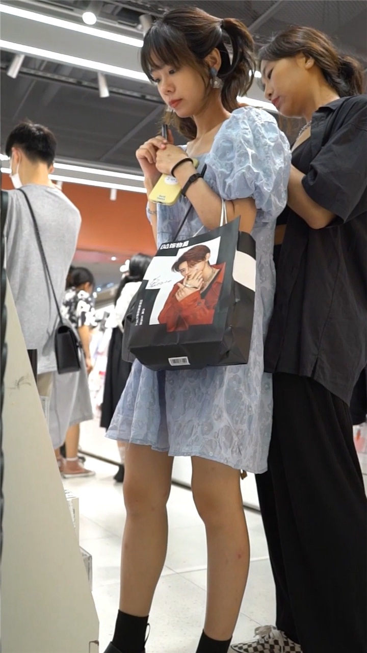 2022年5月樱之舞最新街拍美女视频[21.2G]
