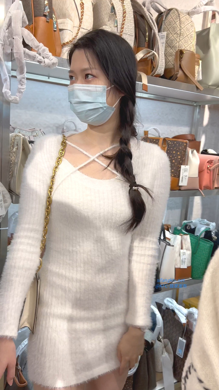 2023年9月KFC最新街拍美女视频[21.8G]