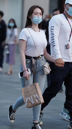 牛仔美人(23P)[311M/JPG]