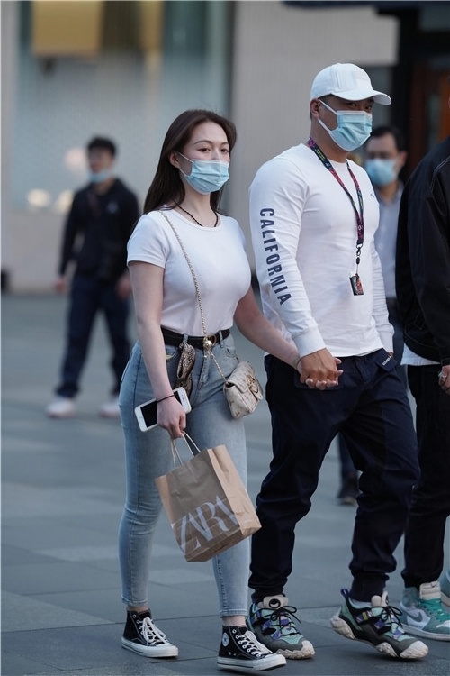 牛仔美人(23P)[311M/JPG]