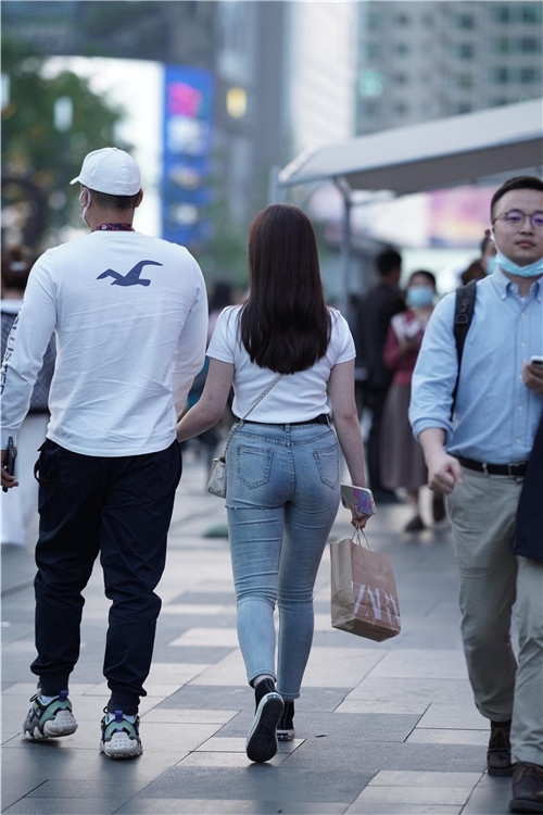 牛仔美人(23P)[311M/JPG]