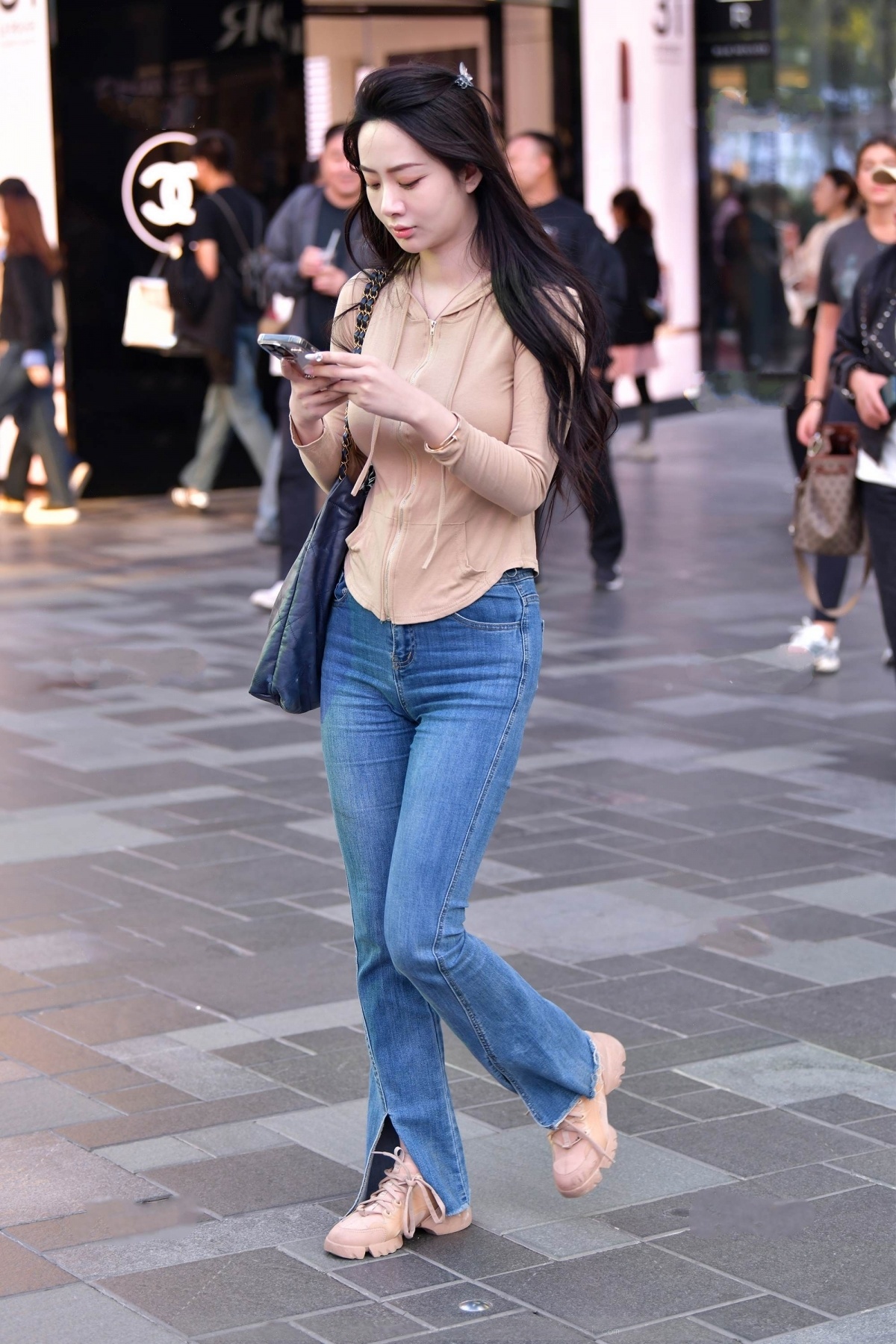 清新牛仔裤美女（24P）