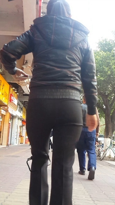 丝滑OL职业装[391M/MP4]