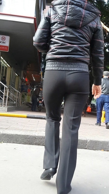 丝滑OL职业装[391M/MP4]