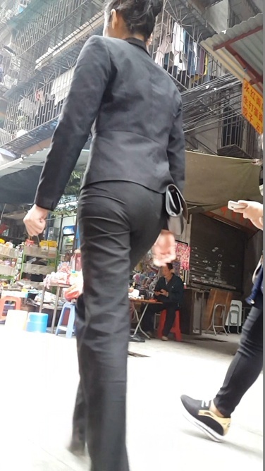 黑色西装职业装OL步伐勿勿[1.08G/MP4]