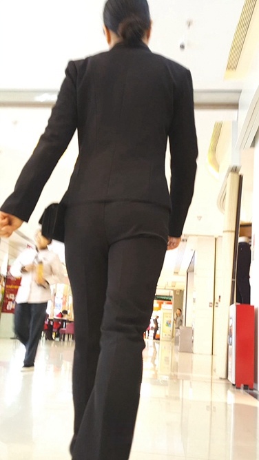 黑色职业装西裤shaofu[115M/MP4]