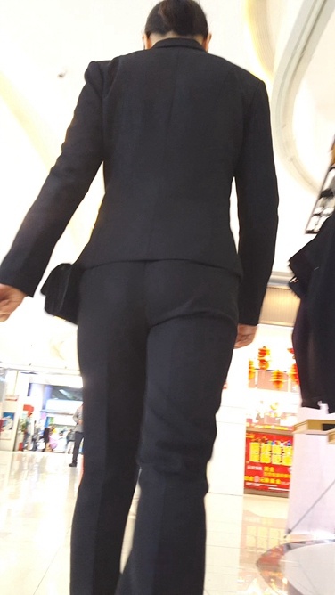 黑色职业装西裤shaofu[115M/MP4]