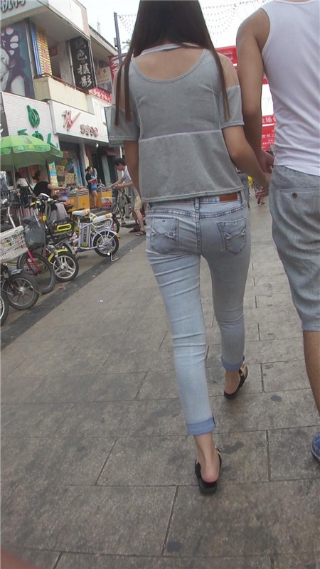 牛仔裤小妹[431M/MP4]