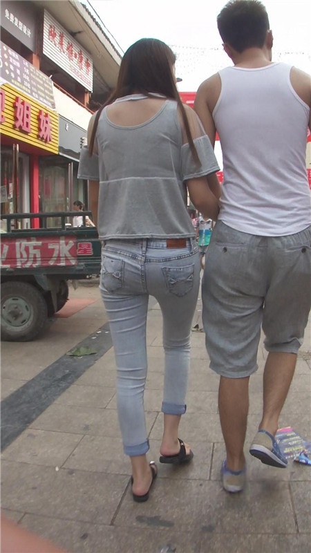 牛仔裤小妹[431M/MP4]