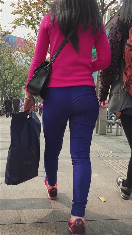 丰腴紧身裤[445M/MP4]