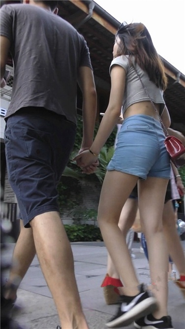 【魔兽君子作品】蓝牛MT美三角美女[MP4/761MB]