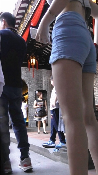 【魔兽君子作品】蓝牛MT美三角美女[MP4/761MB]