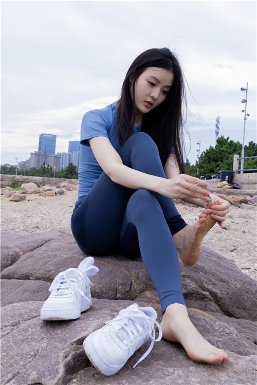 海边的小姐姐 【套图+视频】